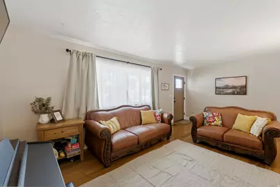 413 E 9120 S, Sandy, UT 84070 - Photo 8