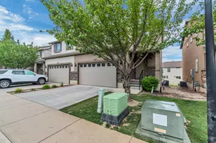 2539 N Cypress Way W, Lehi, UT 84048 - Photo 2