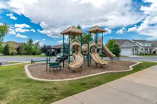 2539 N Cypress Way W, Lehi, UT 84048 - Photo 32