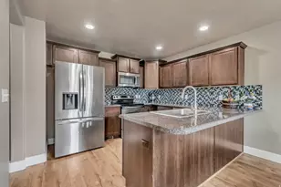 2539 N Cypress Way W, Lehi, UT 84048 - Photo 8