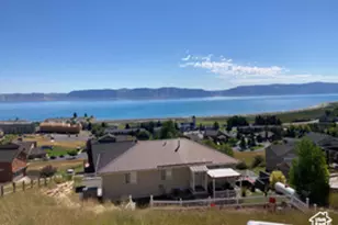 918 N Newberg Dr N, Garden City, UT 84028 - Photo 22