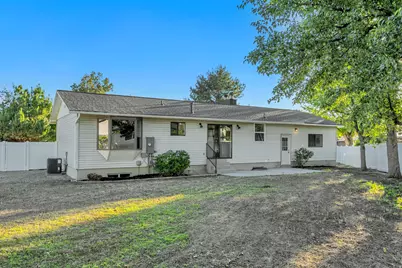 10743 S 930 E, Sandy, UT 84092 - Photo 22