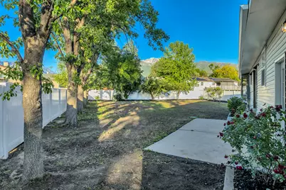 10743 S 930 E, Sandy, UT 84092 - Photo 26