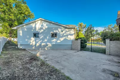 10743 S 930 E, Sandy, UT 84092 - Photo 24