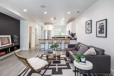 320 W 700 N, Salt Lake City, UT 84103 - Photo 2