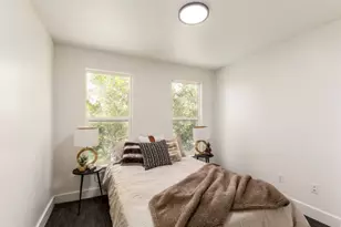 320 W 700 N, Salt Lake City, UT 84103 - Photo 22