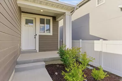 7219 N Green Pasture Ln, Eagle Mountain, UT 84005 - Photo 4
