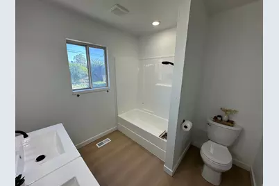 4330 W 5570 S, Kearns, UT 84118 - Photo 14