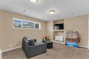 1282 S 875 W, Woods Cross, UT 84087 - Photo 20