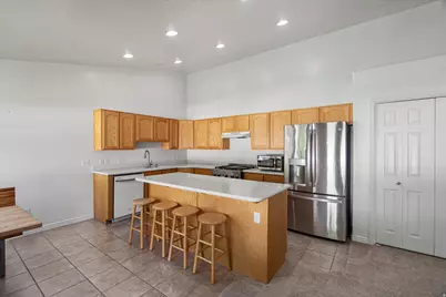 354 N 30 W, Kaysville, UT 84037 - Photo 8