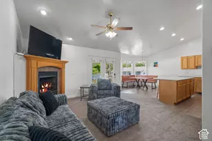 354 N 30 W, Kaysville, UT 84037 - Photo 4