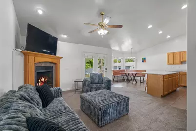 354 N 30 W, Kaysville, UT 84037 - Photo 4