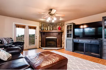 6169 S 2850 E, Uintah, UT 84403 - Photo 4