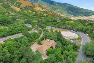 6169 S 2850 E, Uintah, UT 84403 - Photo 68