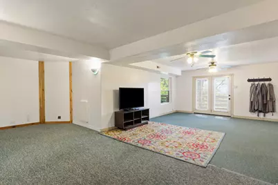 6169 S 2850 E, Uintah, UT 84403 - Photo 52