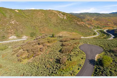 9233 Spotted Owl Ct #26, Park City, UT 84098 - Photo 12