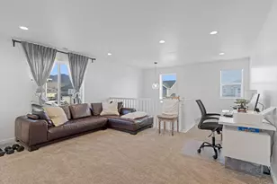 1137 E Postmark Pl N, Eagle Mountain, UT 84005 - Photo 14