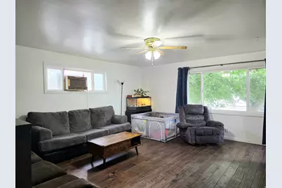 157 N 300 W, Price, UT 84501 - Photo 2