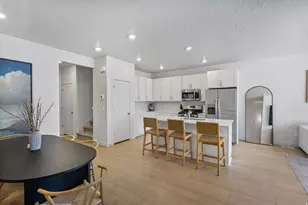 10023 N Featherstone Dr, Highland, UT 84003 - Photo 8