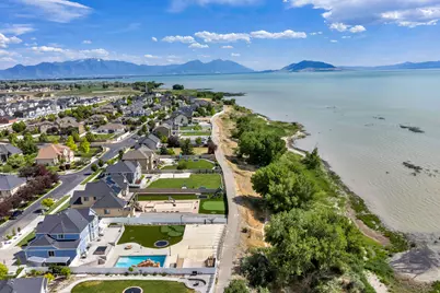76 N Sunset Dr, Vineyard, UT 84059 - Photo 72