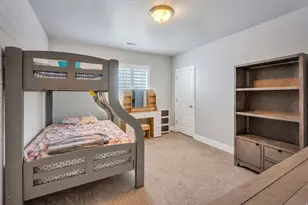 76 N Sunset Dr, Vineyard, UT 84059 - Photo 28