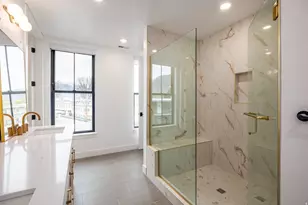 2250 E Murray Holladay Rd, Holladay, UT 84117 - Photo 16