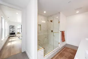 2250 E Murray Holladay Rd, Holladay, UT 84117 - Photo 20