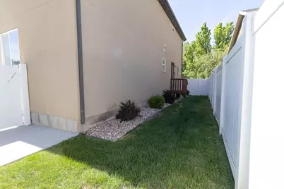 3424 W Newland Loop #6, Lehi, UT 84048 - Photo 4