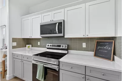 13897 S Canaan Peak Dr, Herriman, UT 84096 - Photo 10