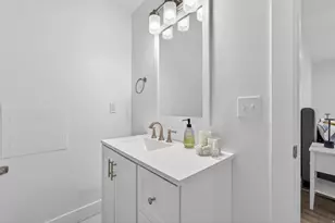 13897 S Canaan Peak Dr, Herriman, UT 84096 - Photo 34
