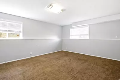 2678 S Twain Dr W, Magna, UT 84044 - Photo 12
