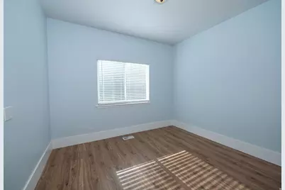 1290 N Fowler Ave, Ogden, UT 84404 - Photo 16