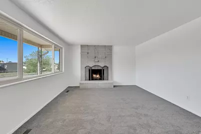 846 W 2400 N, Clinton, UT 84015 - Photo 8