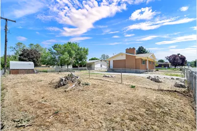 846 W 2400 N, Clinton, UT 84015 - Photo 36