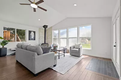 135 W 8800 S, Spanish Fork, UT 84660 - Photo 12