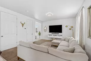 7685 N Timber Country Rd, Eagle Mountain, UT 84005 - Photo 8