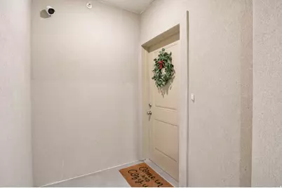 8373 S Iris Lumi Ln W #203, Midvale, UT 84047 - Photo 4