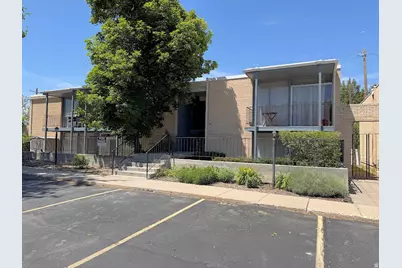 127 E 1100 N #4, Bountiful, UT 84010 - Photo 2