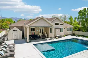 113 N Vista View Dr, Kaysville, UT 84037 - Photo 1