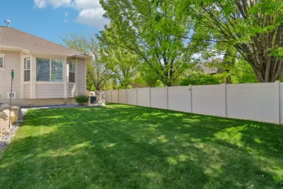 113 N Vista View Dr, Kaysville, UT 84037 - Photo 34