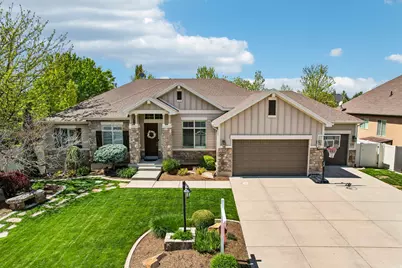 113 N Vista View Dr, Kaysville, UT 84037 - Photo 2