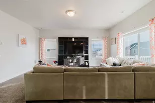 3164 S Tytus Ln, Saratoga Springs, UT 84045 - Photo 4
