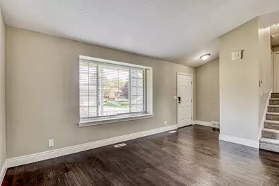 2816 W 4375 S, Roy, UT 84067 - Photo 4