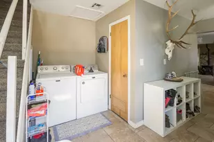 2702 E 1500 S, Vernal, UT 84078 - Photo 18