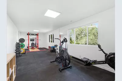 1038 E Northbonneville Dr, Salt Lake City, UT 84103 - Photo 46
