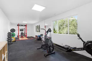 1038 E Northbonneville Dr, Salt Lake City, UT 84103 - Photo 46