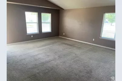 3144 W 525 N, West Point, UT 84015 - Photo 2