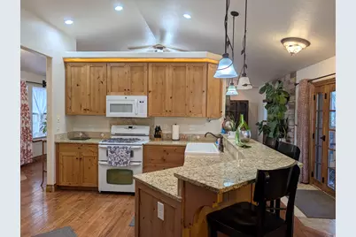 604 N 800 E, Genola, UT 84655 - Photo 12
