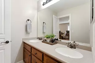13223 S Cherry Crest Dr S, Draper, UT 84020 - Photo 32