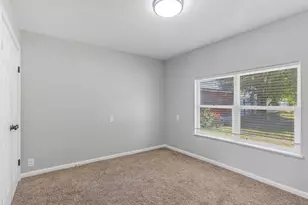 1057 Doxey St, Ogden, UT 84403 - Photo 8